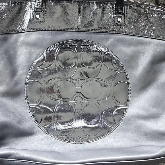 Coach Laura Black Leather And Patent Leather Tote Bag - Picture 7 of 7